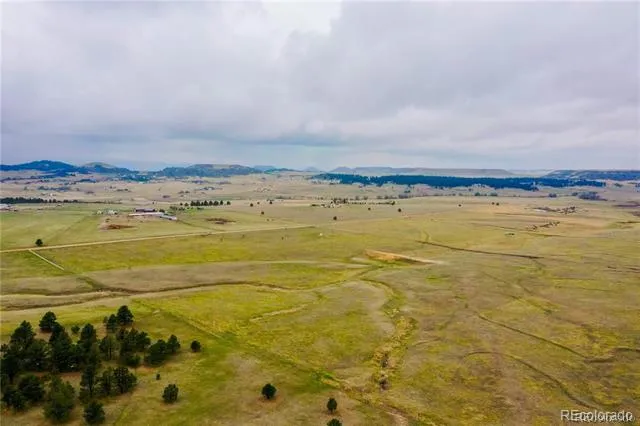 14700 Arfsten Road Larkspur, CO 80118