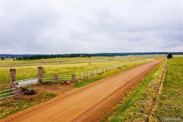 14700 Arfsten Road Larkspur, CO 80118