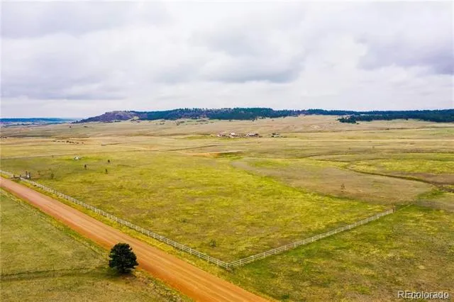 14700 Arfsten Road Larkspur, CO 80118