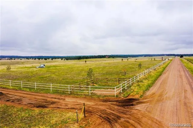 14700 Arfsten Road Larkspur, CO 80118