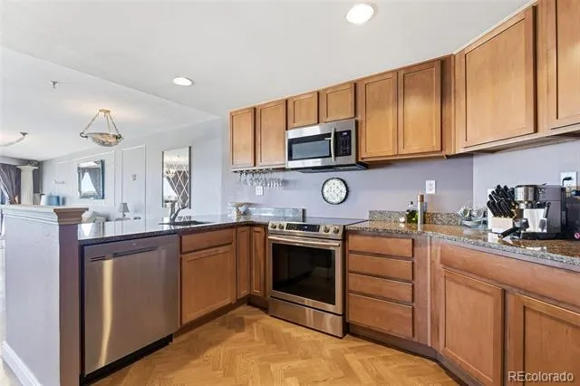 100 Park Avenue #2006 Denver, CO 80205