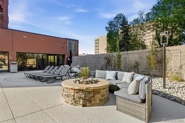 100 Park Avenue #2006 Denver, CO 80205