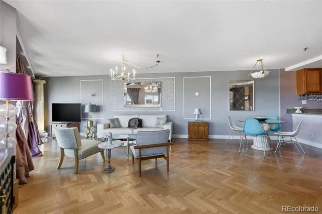100 Park Avenue #2006 Denver, CO 80205