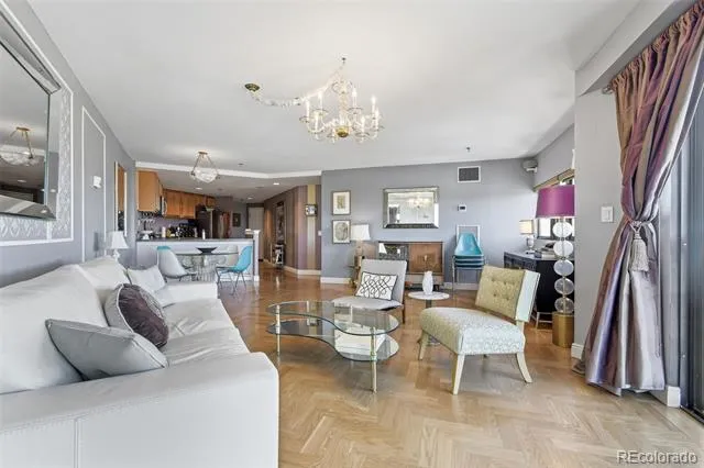 100 Park Avenue #2006 Denver, CO 80205