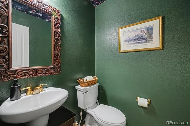 8544 Vanderwood Road Colorado Springs, CO 80908