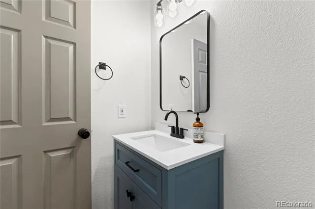 5350 S Picadilly Court Aurora, CO 80015