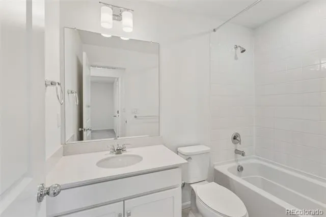 5313 Elk Street Aurora, CO 80019