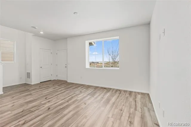 5313 Elk Street Aurora, CO 80019