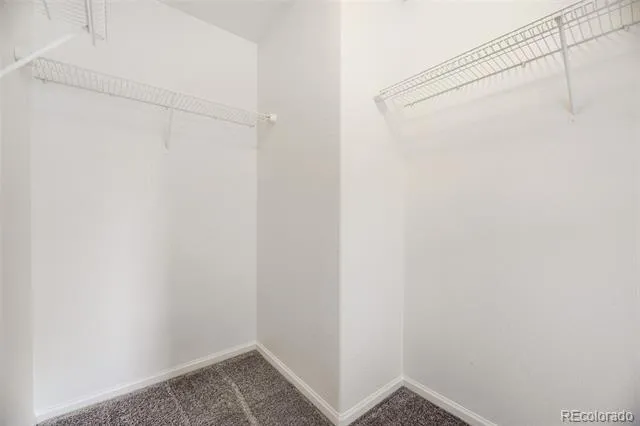 2831 S Walden Way Aurora, CO 80013