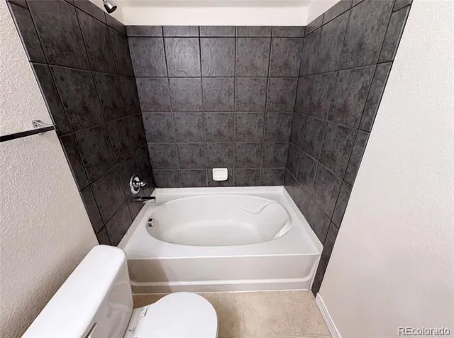 23560 Alamo Place #B Aurora, CO 80016