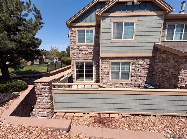 23560 Alamo Place #B Aurora, CO 80016