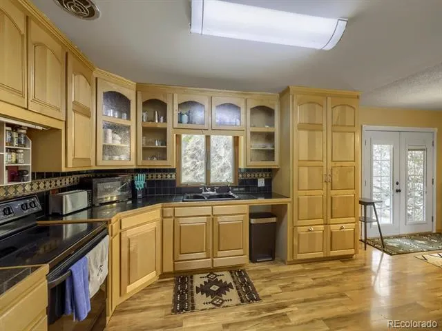 21005 State Highway 7 Lyons, CO 80540