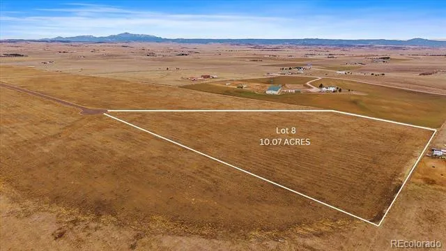 30343 Imperial Point Elizabeth, CO 80107