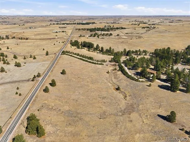 39080 County Road 21 Elizabeth, CO 80107
