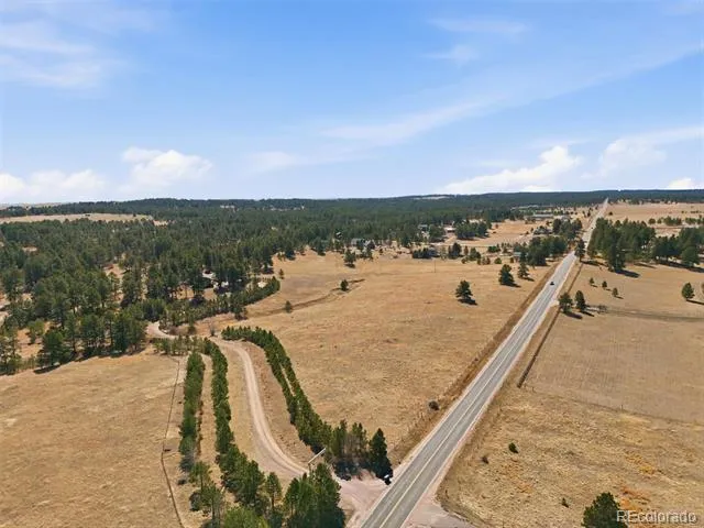 39080 County Road 21 Elizabeth, CO 80107