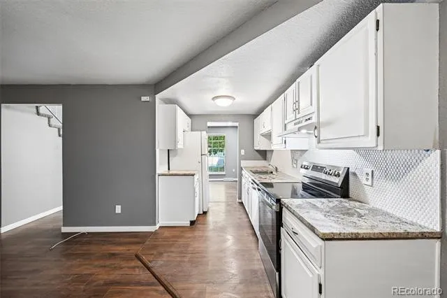 178 Paris Circle Aurora, CO 80011