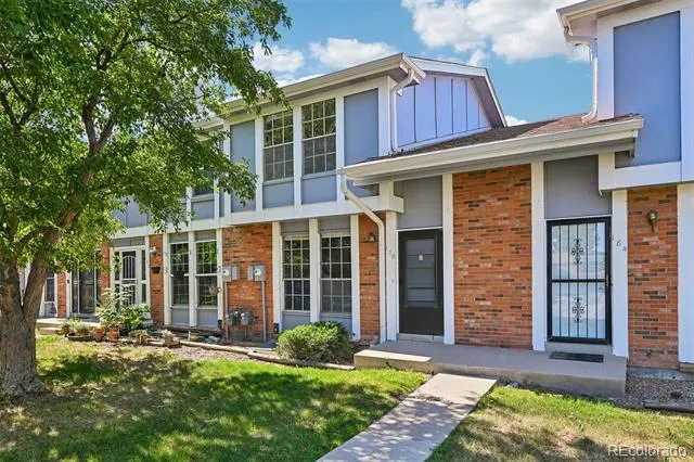 178 Paris Circle Aurora, CO 80011