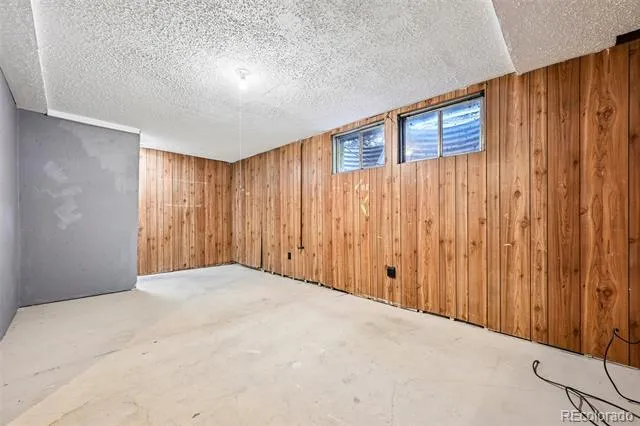 178 Paris Circle Aurora, CO 80011