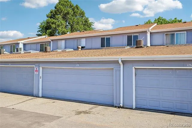 178 Paris Circle Aurora, CO 80011