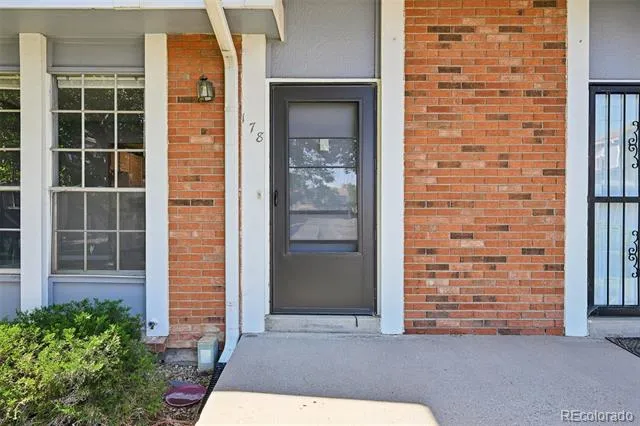 178 Paris Circle Aurora, CO 80011