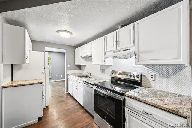 178 Paris Circle Aurora, CO 80011