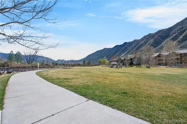 560 River View Drive #706 New Castle, CO 81647