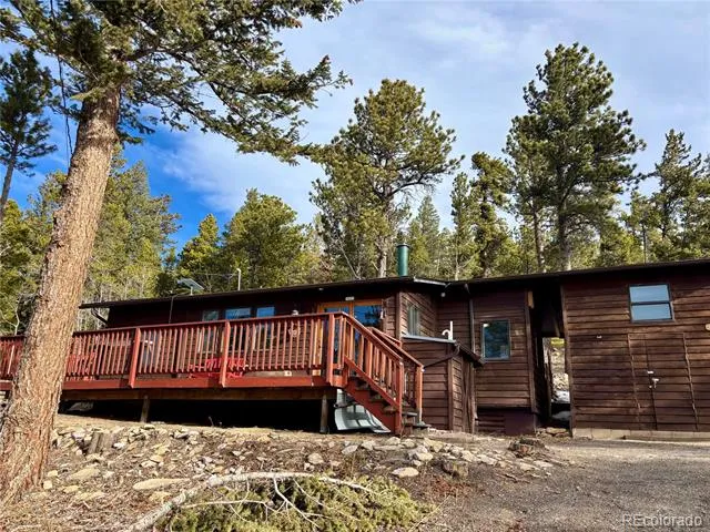 34089 Lyttle Dowdle Drive Golden, CO 80403