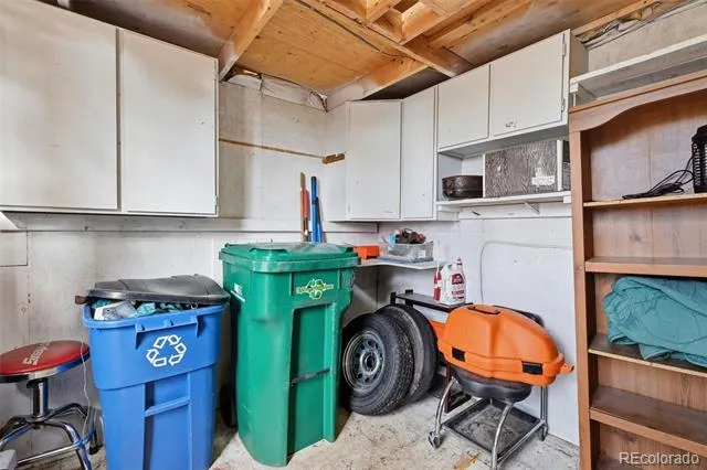 34089 Lyttle Dowdle Drive Golden, CO 80403