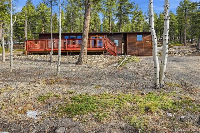 34089 Lyttle Dowdle Drive Golden, CO 80403