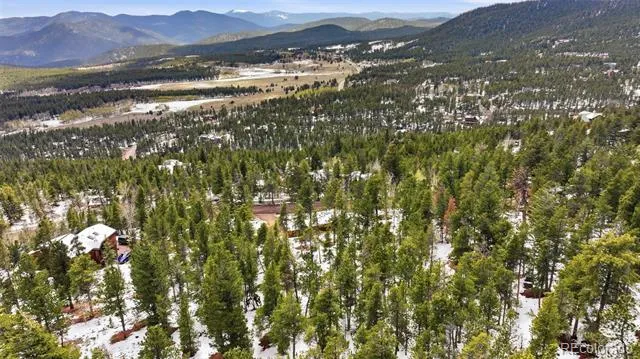 34089 Lyttle Dowdle Drive Golden, CO 80403