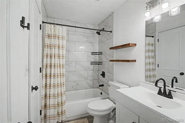 4683 S Buckley Way Aurora, CO 80015