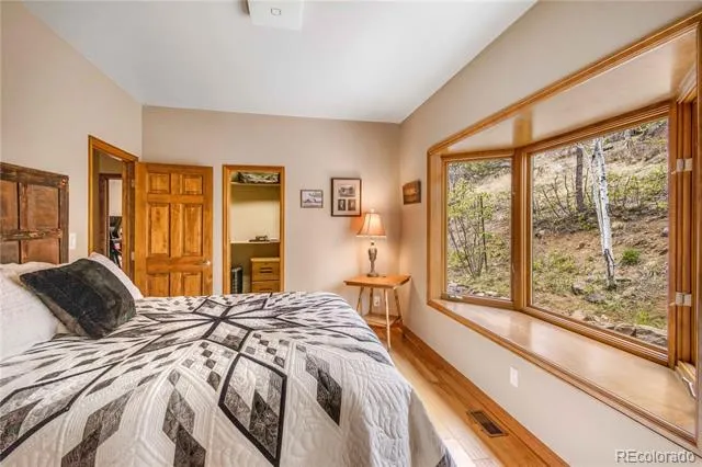 7008 Bluff Trail Morrison, CO 80465