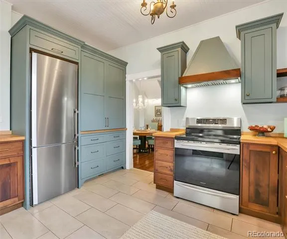1812 S Lincoln Street Denver, CO 80210