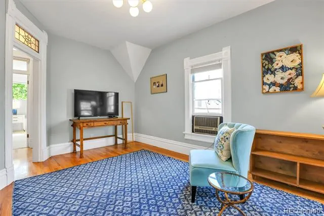 1812 S Lincoln Street Denver, CO 80210