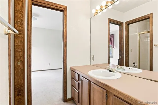 9877 Falcon Creek Drive Highlands Ranch, CO 80130