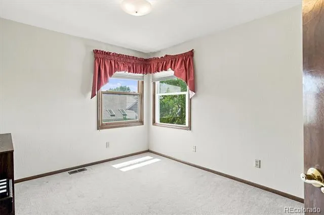 9877 Falcon Creek Drive Highlands Ranch, CO 80130