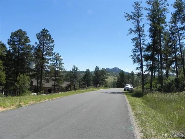 4144 Cheyenne Drive Larkspur, CO 80118