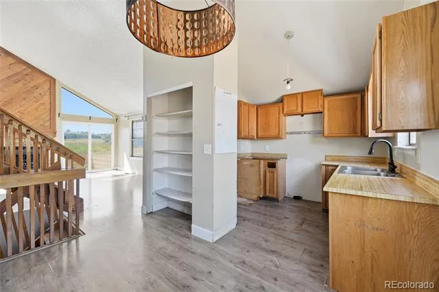 1030 S Zeno Way Aurora, CO 80017