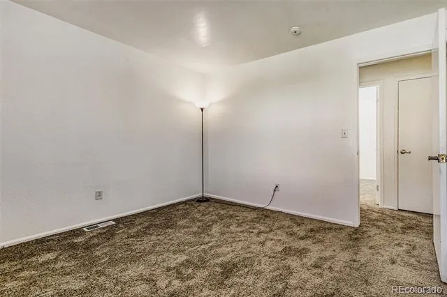 3584 S Olathe Way Aurora, CO 80013