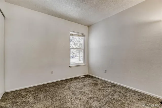 3584 S Olathe Way Aurora, CO 80013