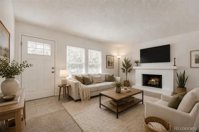 3584 S Olathe Way Aurora, CO 80013