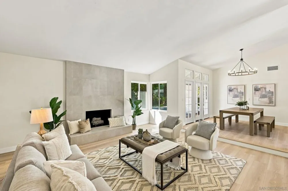 3497 Heatherwood Dr. El Cajon, CA 92019