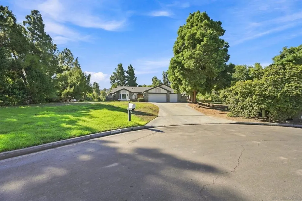 3497 Heatherwood Dr. El Cajon, CA 92019