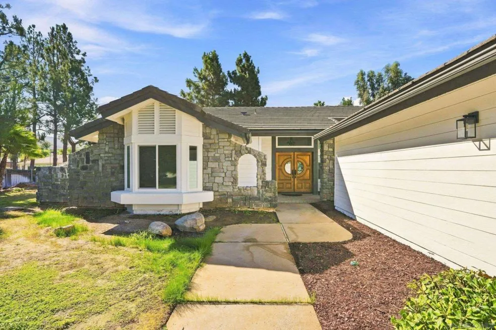 3497 Heatherwood Dr. El Cajon, CA 92019
