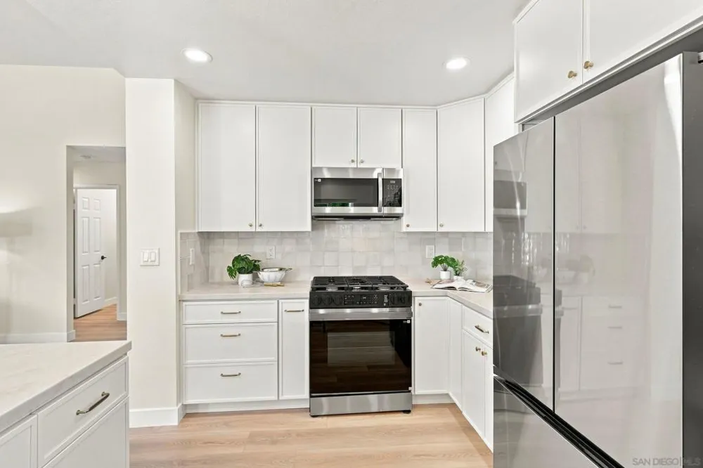 3497 Heatherwood Dr. El Cajon, CA 92019