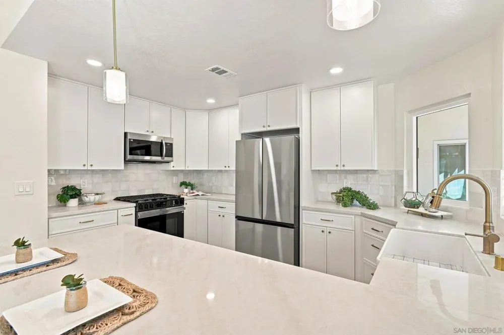 3497 Heatherwood Dr. El Cajon, CA 92019