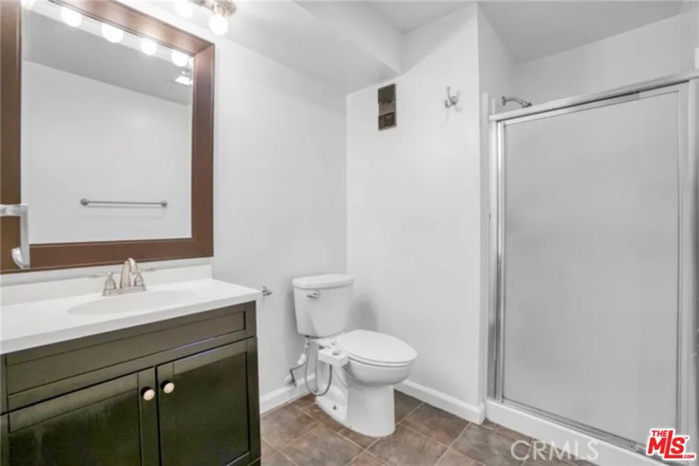 5003 Tilden Avenue #109 Sherman Oaks, CA 91423