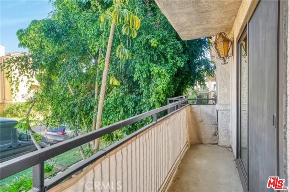 5003 Tilden Avenue #109 Sherman Oaks, CA 91423