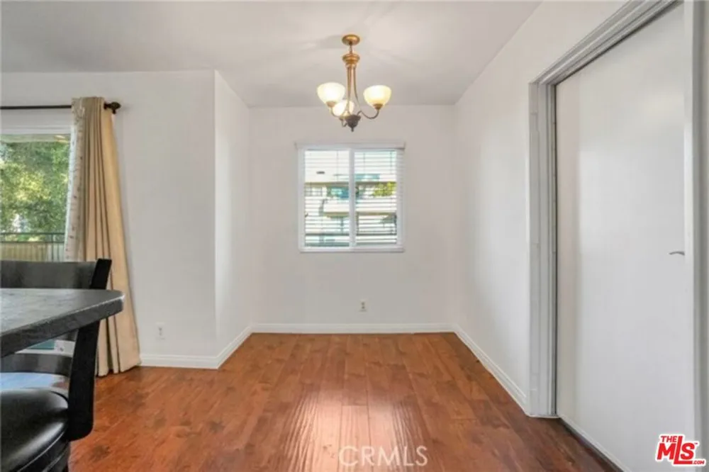5003 Tilden Avenue #109 Sherman Oaks, CA 91423