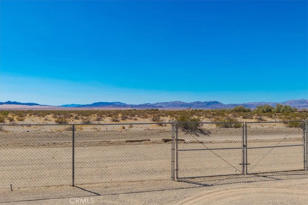 86252 Sampson Avenue 29 Palms, CA 92277